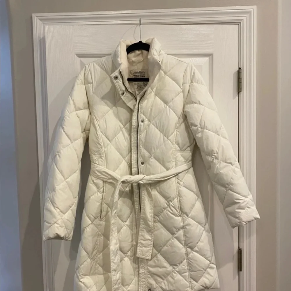 Eddie Bauer Ivory Quilted Belted Puffer Coat